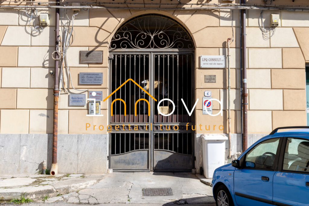 Bilocale mansardato arredato in affitto in Piazza Alberigo Gentili 6, Palermo - foto 20